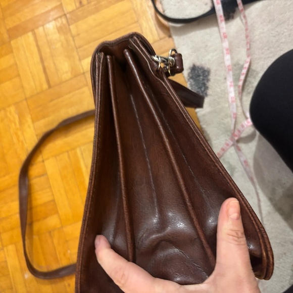 Vintage late 80s brown purse *accepting offers - Picture 7 of 9